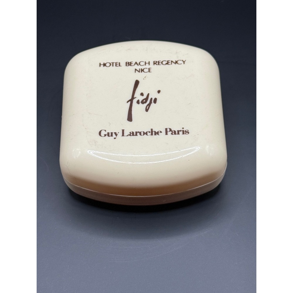 Guy Laroche Paris Fidji Vintage Hotel Beach Regency Nice Soap Dish‎ Travel Case